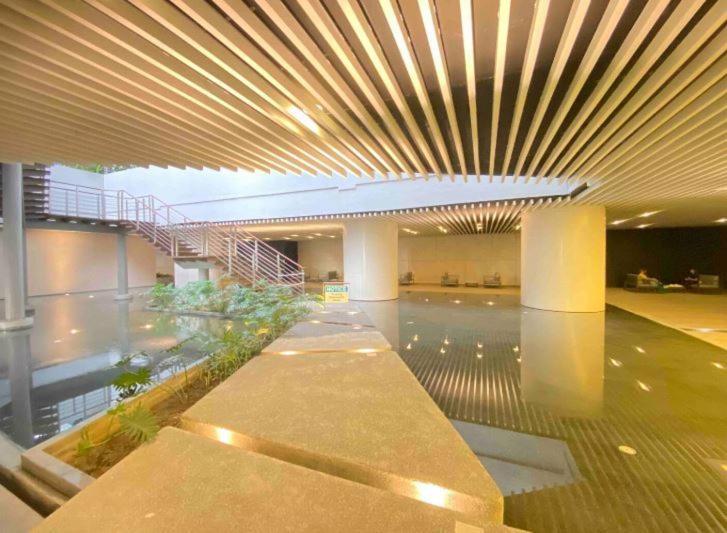 Air Luxury Makati Cbd With Balcony Διαμέρισμα Μανίλα Εξωτερικό φωτογραφία