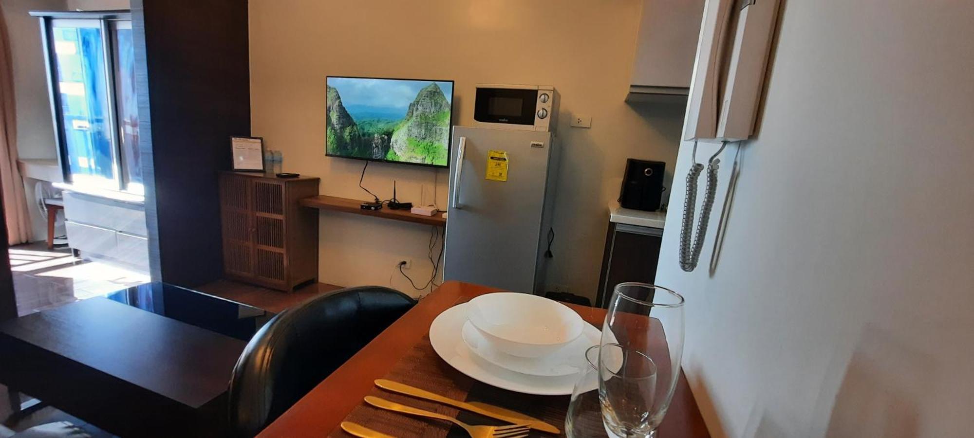 Air Luxury Makati Cbd With Balcony Διαμέρισμα Μανίλα Εξωτερικό φωτογραφία